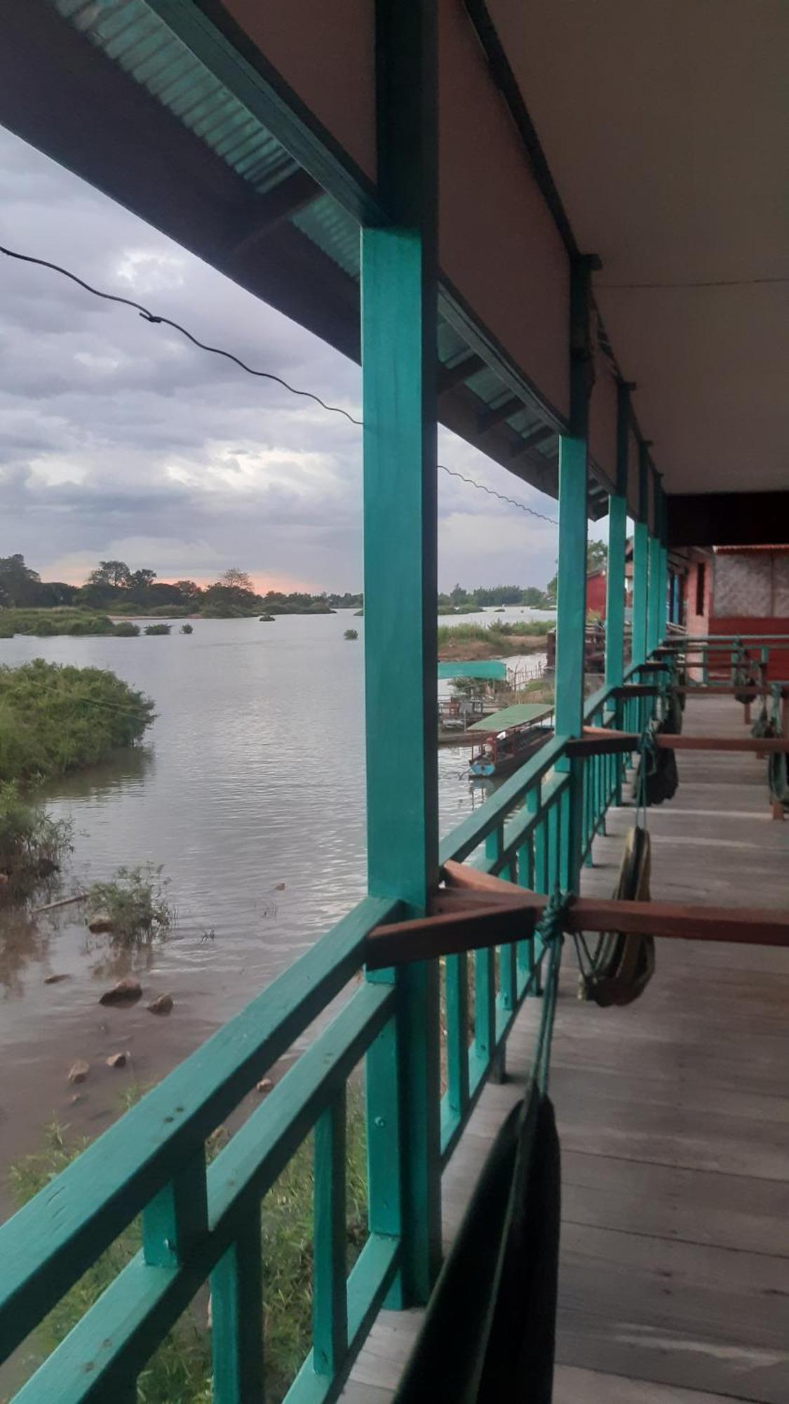 Sompong Sunset View Guest House Ban Dondét Camera foto